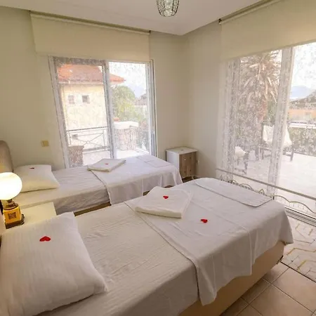 Yosun Harika Tatil Keyfi Βίλα *
