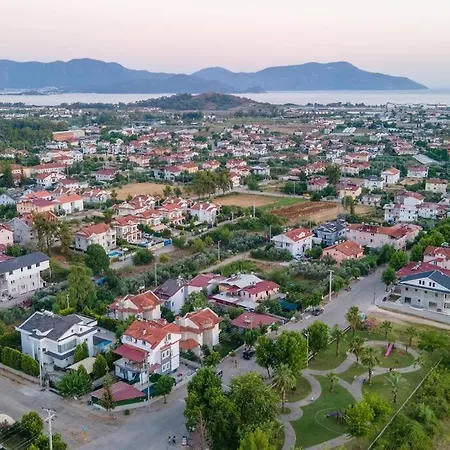 Yosun Harika Tatil Keyfi Βίλα